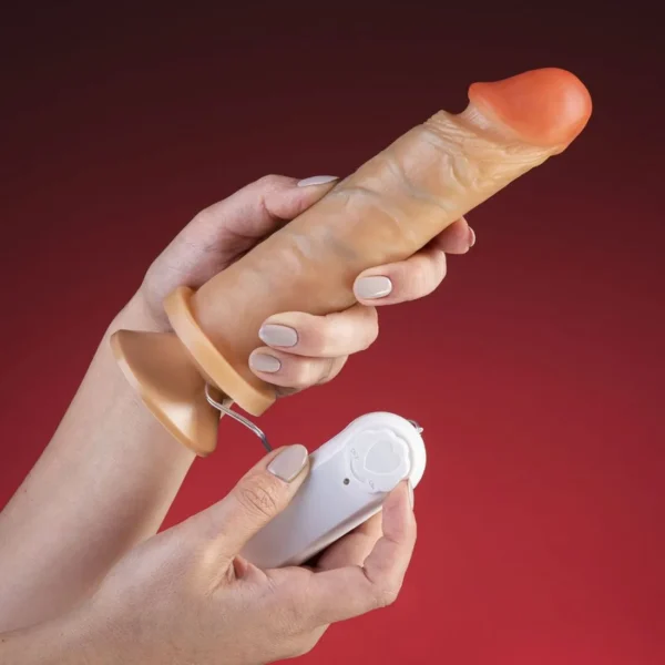 Pênis Real Dick Ultra Realístico Com Vibro e Ventosa 17 X 4,2 CM Sexy Fantasy