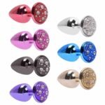 Plug Médio Metal ZAMAC Com Pedra Cravejada Em Strass Hard