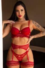 Conjunto Lingerie Deluxe com Bojo, Cinta-Liga e Tule