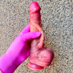 Prótese Peniana Pênis Realístico Ultra Macio Imita Pele Humana 21 x 4 cm