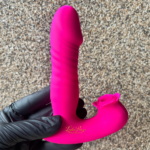 Vibrador Vai e Vem com Sugador e Controle Remoto - Imagem 3